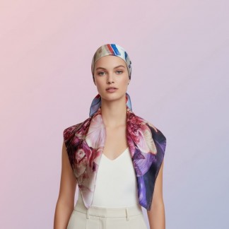 Khăn lụa vuông hoa violet pha tím 65*65 cm